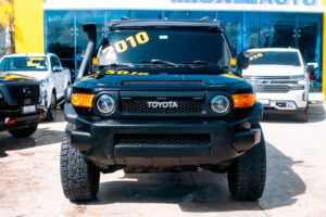 Toyota FJ Cruiser 2010