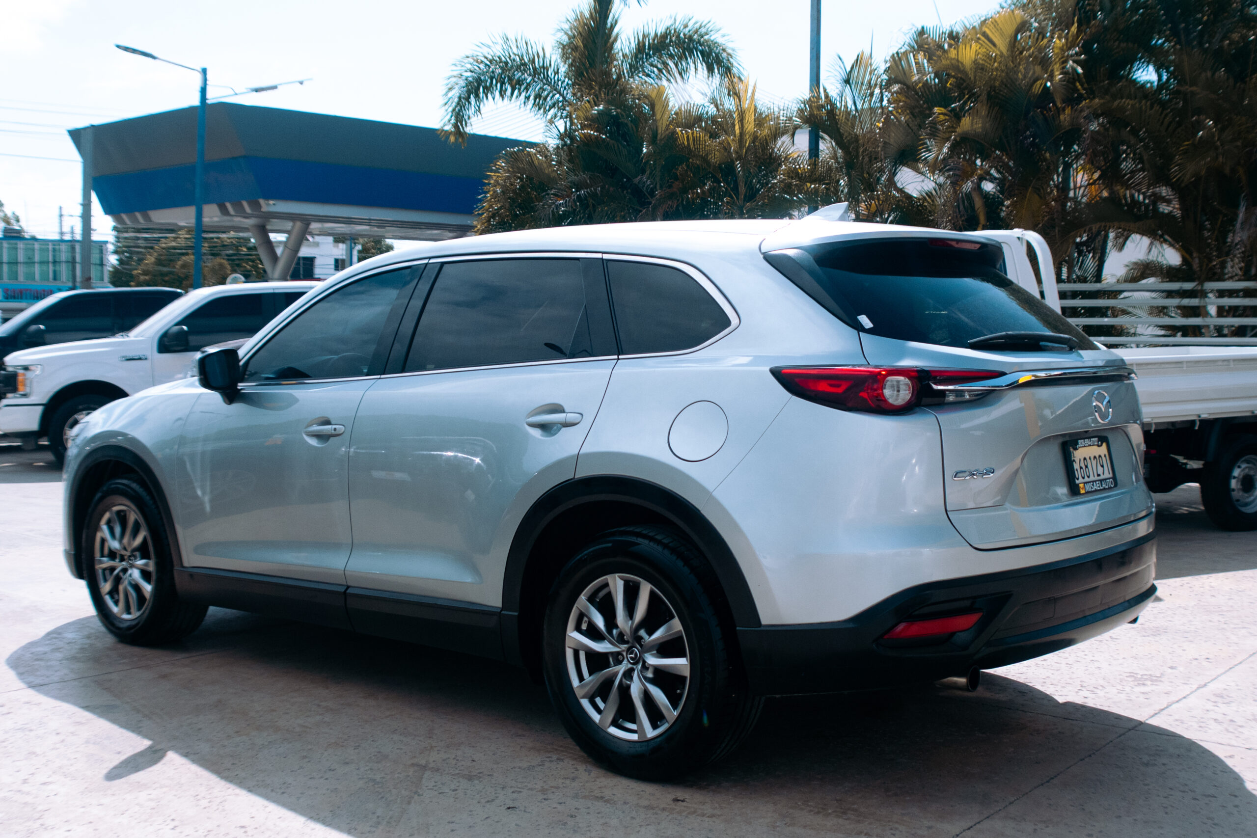 
								Mazda CX-9 2018 full									