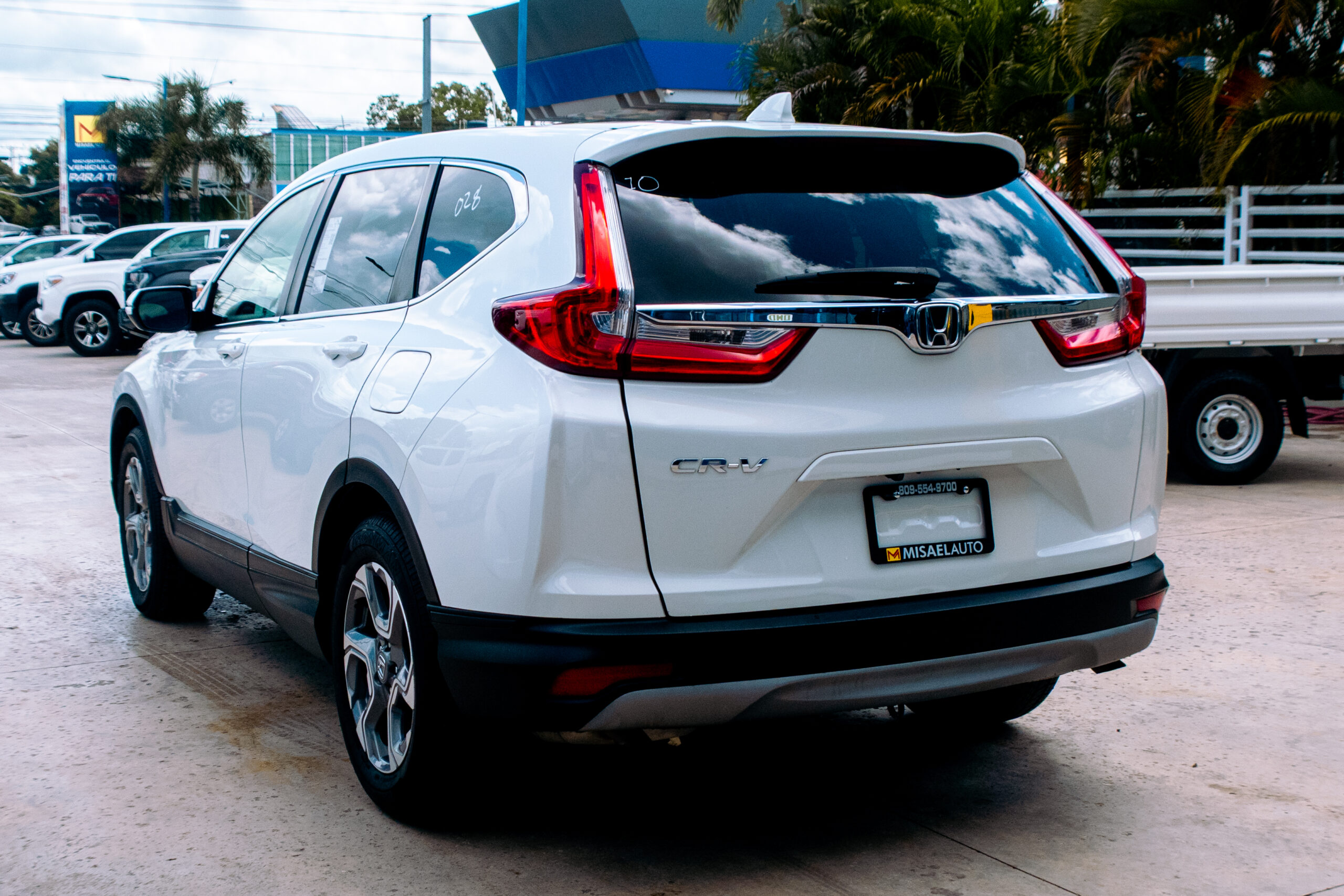 
								Honda CR-V 2019 full									