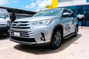 Toyota Highlander XLE 2018