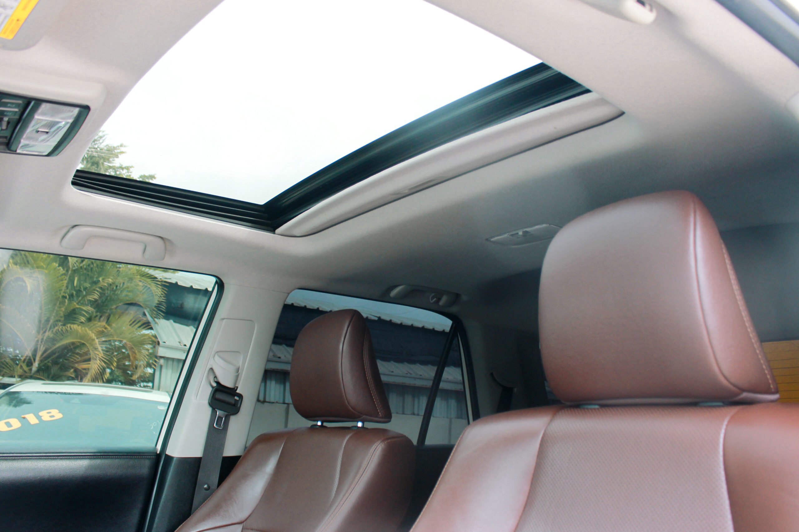 
								Toyota 4 Runner 2019 full									