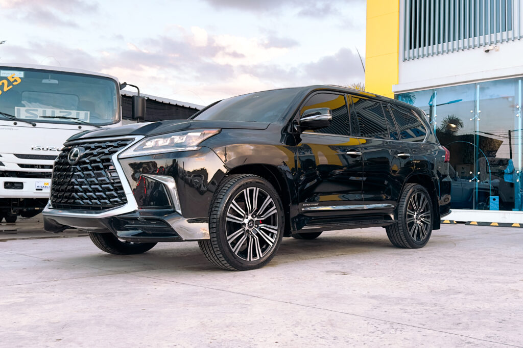 Lexus LX 450 2016