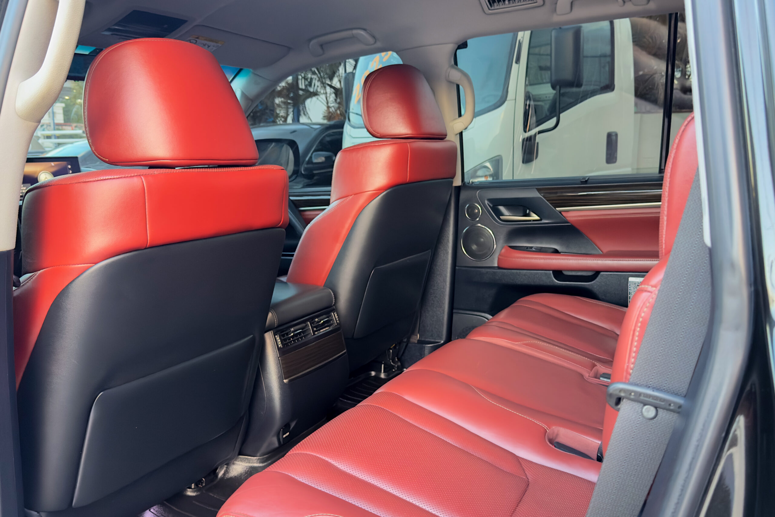 
								Lexus LX 450 2016 full									