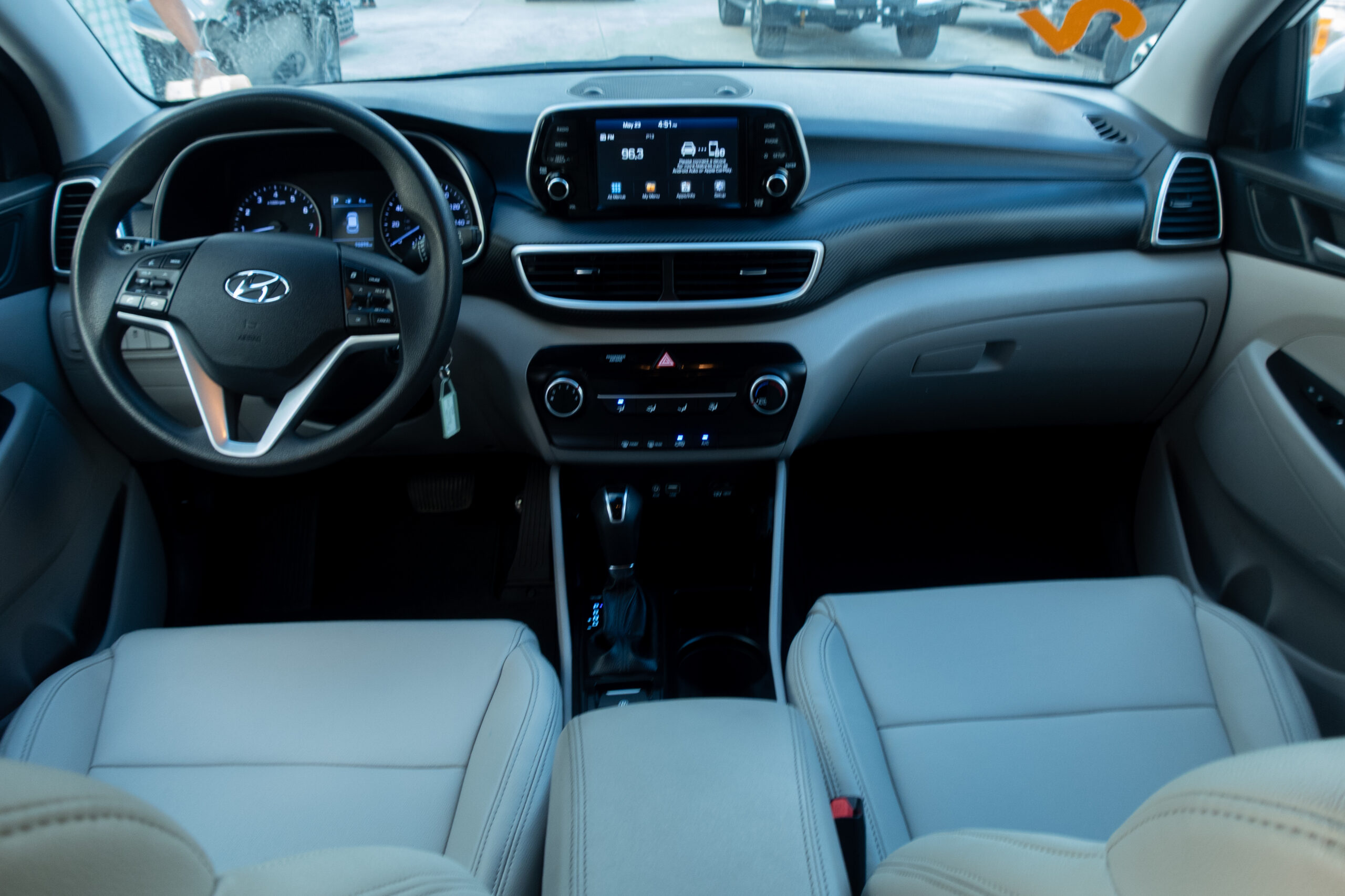 
								Hyundai Tucson 2019 full									