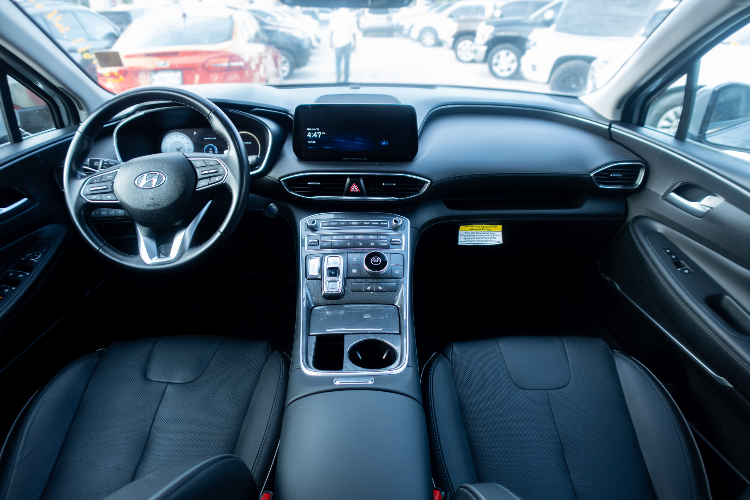 
								Hyundai Santa Fe 2022 full									