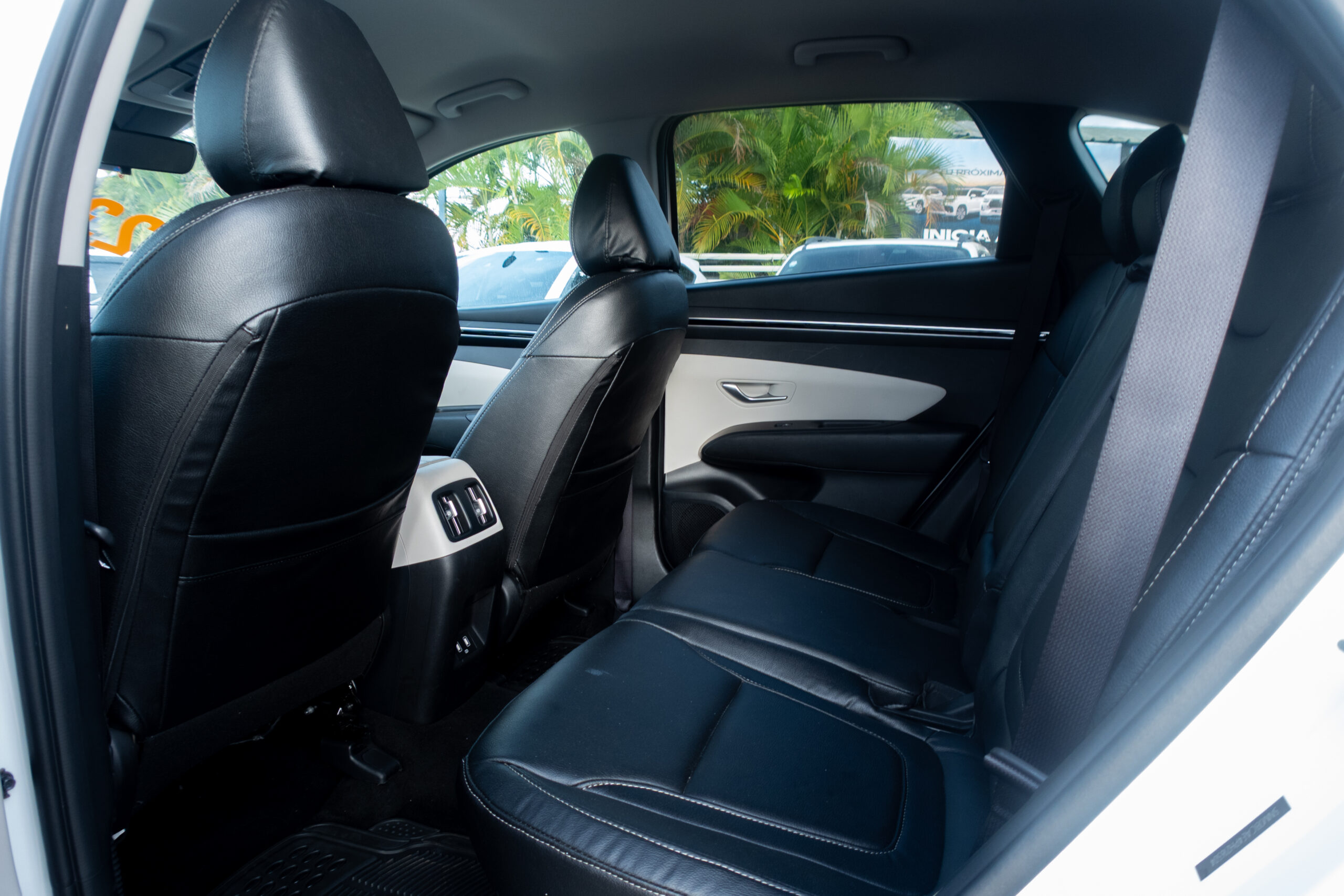 
								Hyundai Tucson 2023 full									