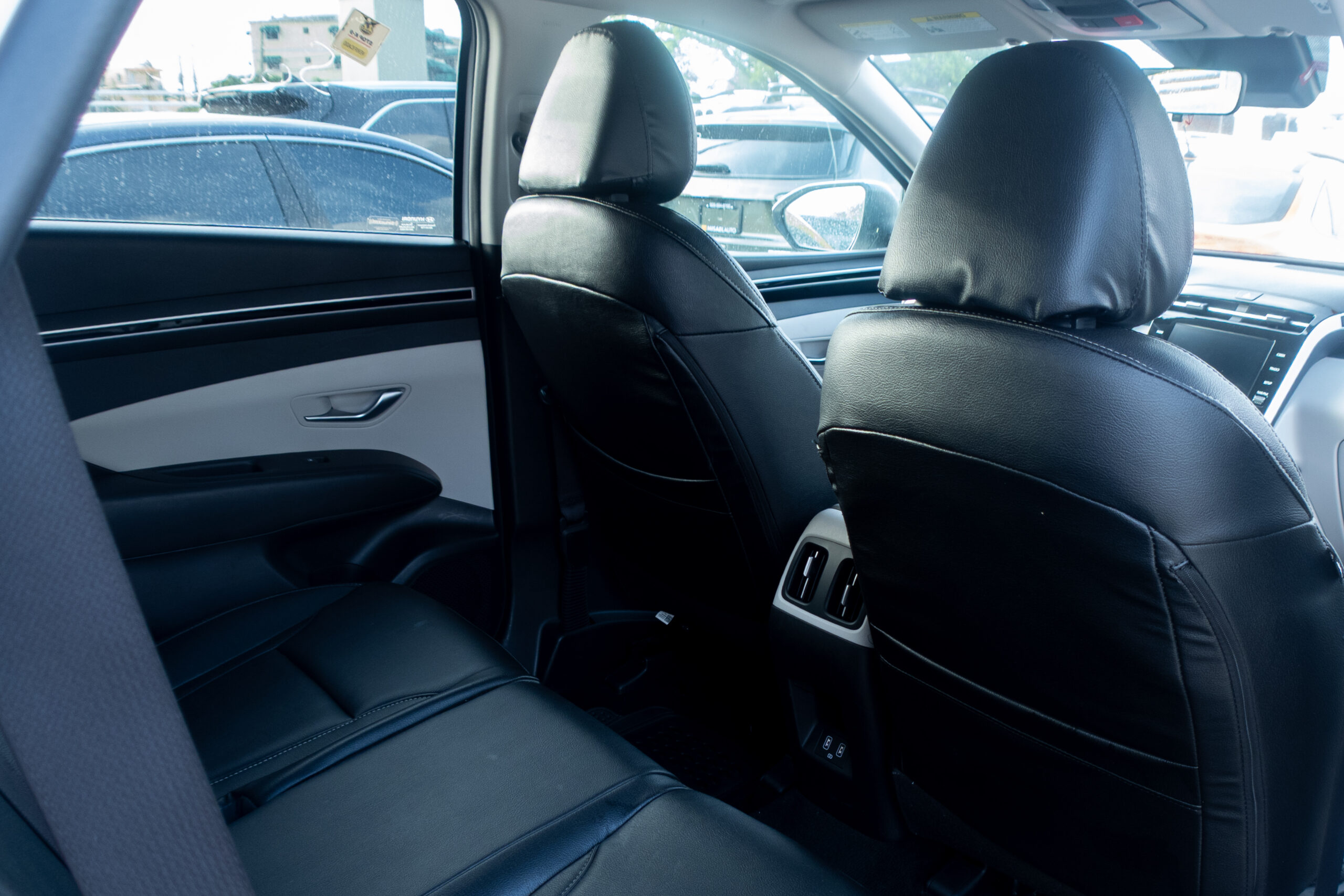 
								Hyundai Tucson 2023 full									