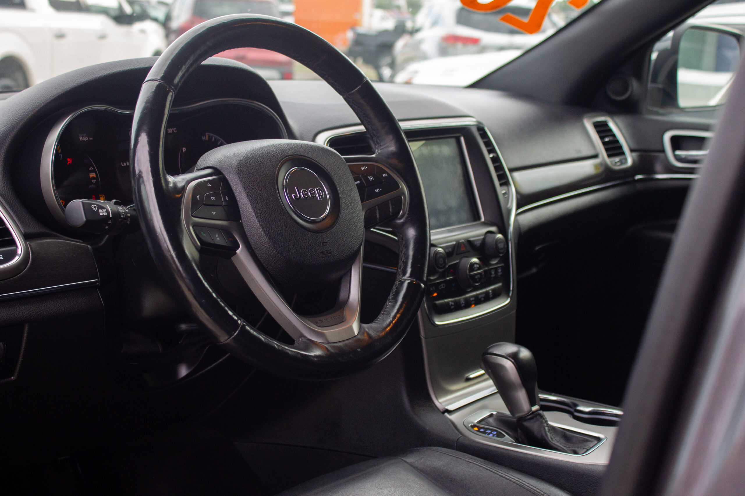 
								Jeep Grand Cherokee Limited 4×4 2018 full									